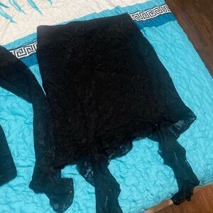 I Am Present Black Elegant Top